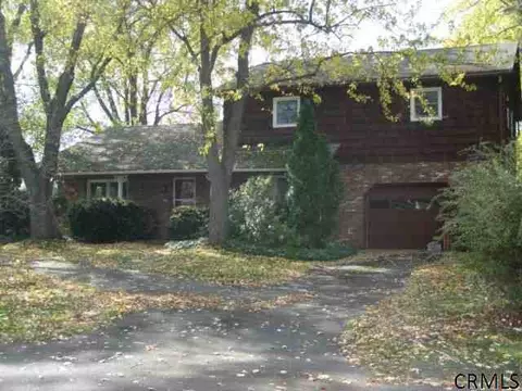 47 Mccombe Dr, Delmar, NY 12054 photo 1