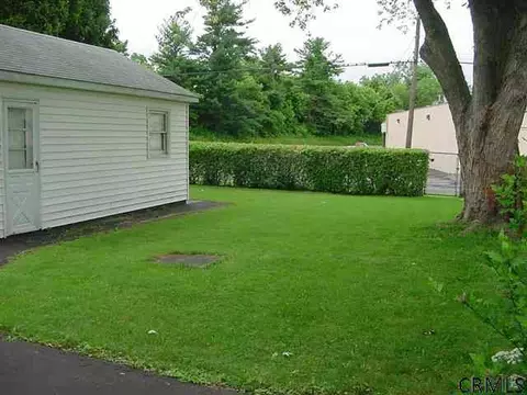 1295 Regal Ave, Schenectady, NY 12308 photo 13