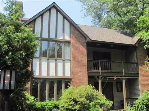 118 Huntersfield Rd, Delmar, NY 12054 photo 1