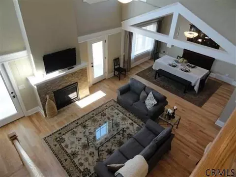 18 Abbey Rd, Delmar, NY 12054 photo 2