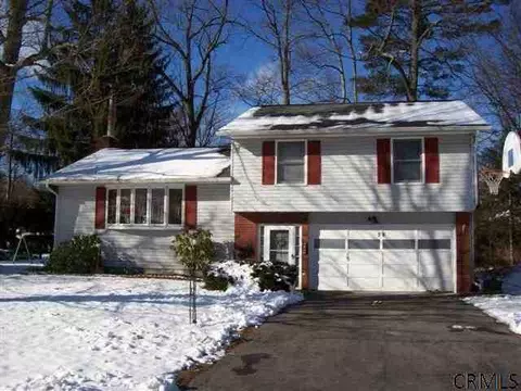 43 The Crossway, Delmar, NY 12054 photo 1