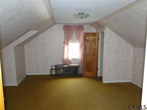 10 Elliott Ave, Schenectady, NY 12304 photo 8
