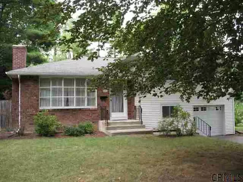 33 Wellington Rd, Delmar, NY 12054 photo 1