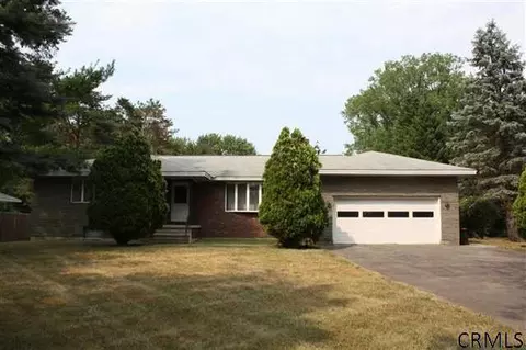 2732 Curry Rd, Schenectady, NY 12303 photo 1