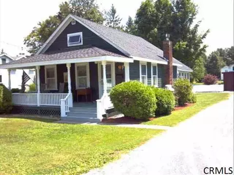 34 Spring St, Cambridge, NY 12816 photo 1