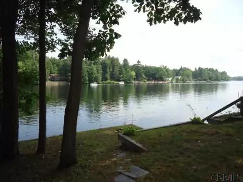 4 Edelson Ln, Corinth, NY 12822 photo 2