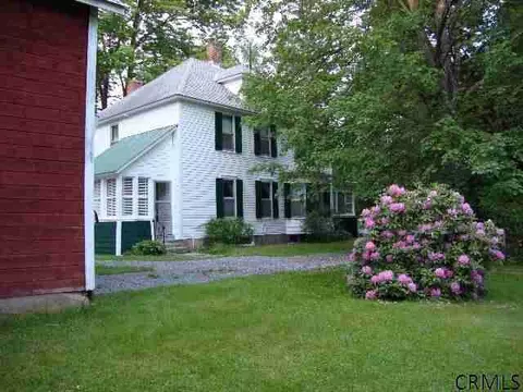 21 Turnpike Rd, Eagle Bridge, NY 12057 photo 2