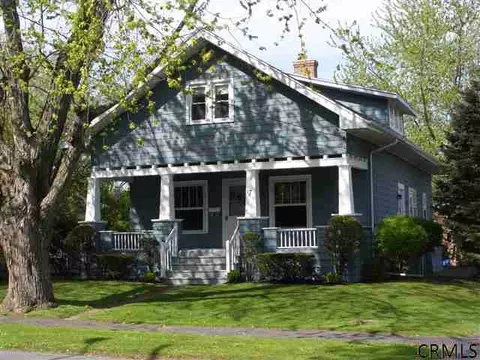 7 Lincoln Ave, Delmar, NY 12054 photo 1