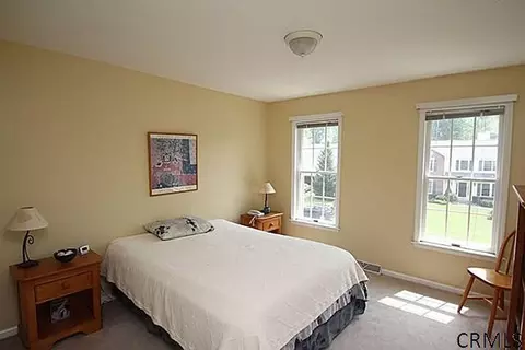 6 Gullane Dr, Slingerlands, NY 12159 photo 12