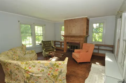 3010 Consaul Rd, Schenectady, NY 12304 photo 4