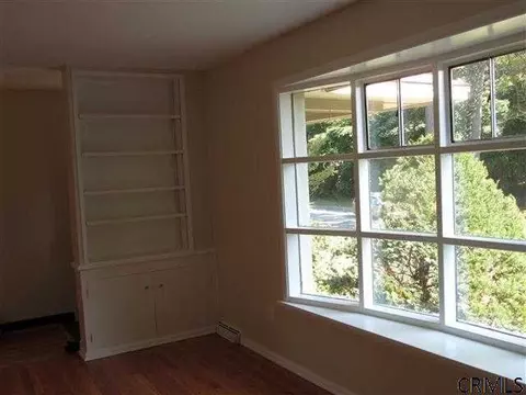 219 Winne Rd, Delmar, NY 12054 photo 6