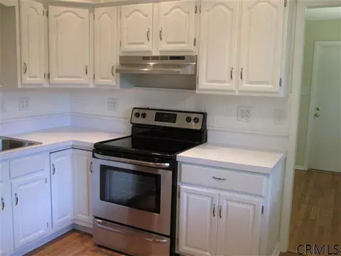 219 Winne Rd, Delmar, NY 12054 photo 3