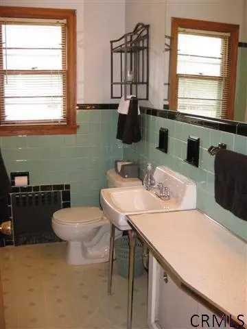 170 Eastholm Rd, Schenectady, NY 12304 photo 12