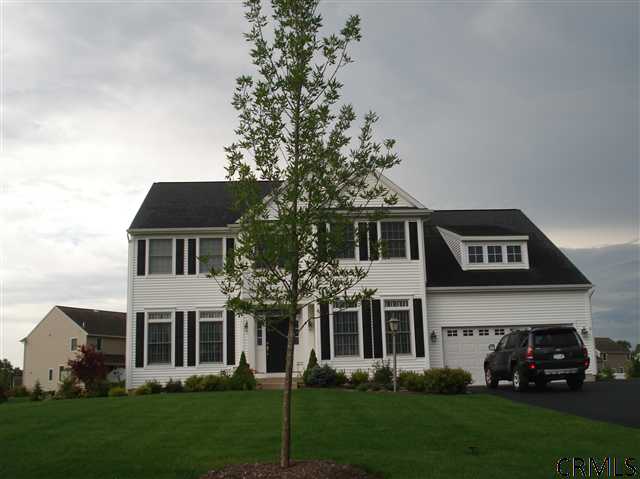 20 Milltowne Dr, Waterford, NY 12188 photo 1