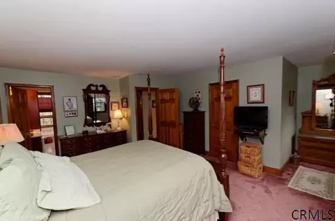 216 Anthony Rd, Clifton Park, NY 12065 photo 10