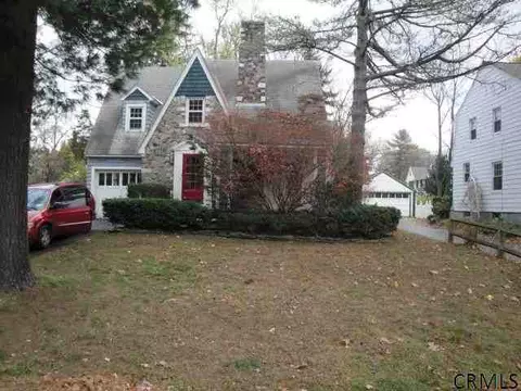 14 Forest Rd, Delmar, NY 12054 photo 1