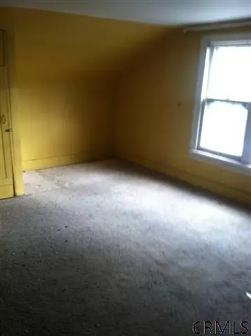 111 Irving St, Schenectady, NY 12308 photo 6