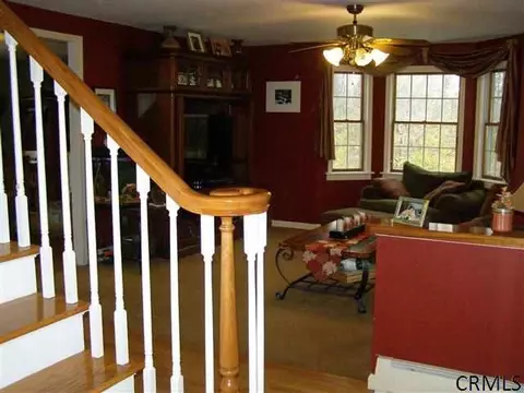534 Wemple Rd, Glenmont, NY 12077 photo 3