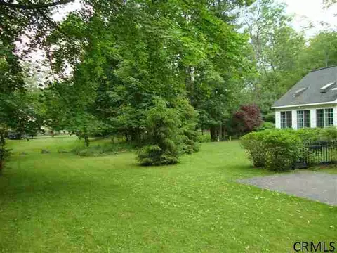 52 Font Grove Rd, Slingerlands, NY 12159 photo 15