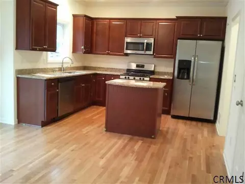9 Ridgewood Dr, Halfmoon, NY 12118 photo 3