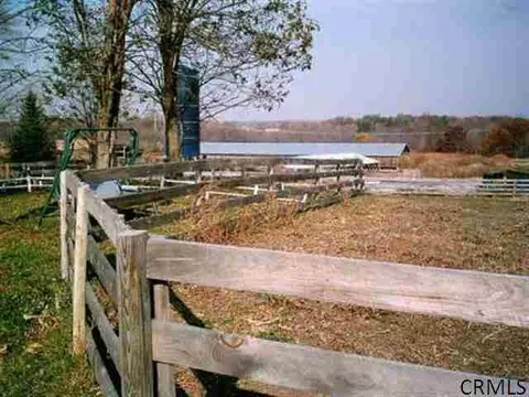 634 Knickerbocker Rd, Schodack Landing, NY 12156 photo 5
