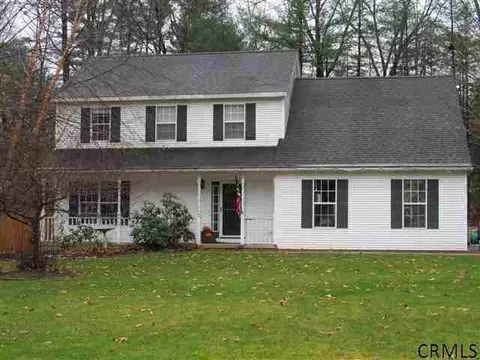 5 Gregs Ct, Saratoga Springs, NY 12866 photo 1