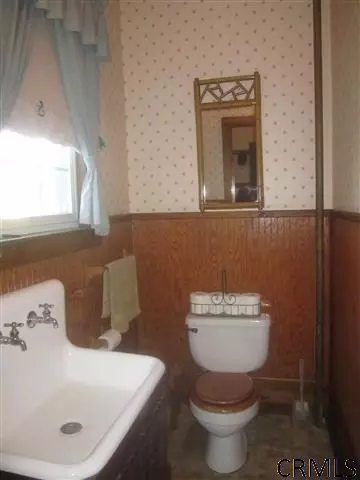 172 Maple Ave, Selkirk, NY 12158 photo 11