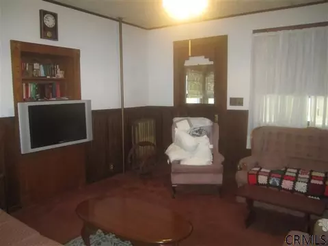 172 Maple Ave, Selkirk, NY 12158 photo 10