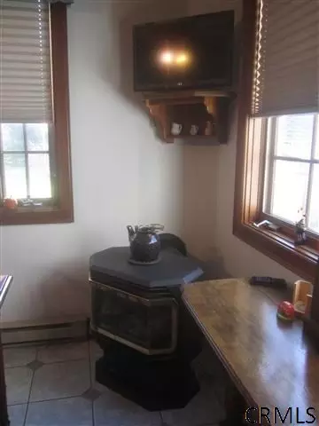 172 Maple Ave, Selkirk, NY 12158 photo 5
