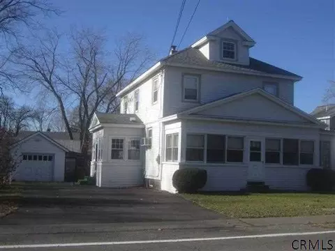 172 Maple Ave, Selkirk, NY 12158 photo 2