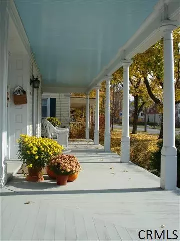 35 E Main St, Cambridge, NY 12816 photo 2