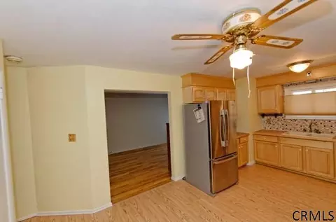 2209 William St, Schenectady, NY 12306 photo 9