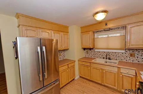 2209 William St, Schenectady, NY 12306 photo 10