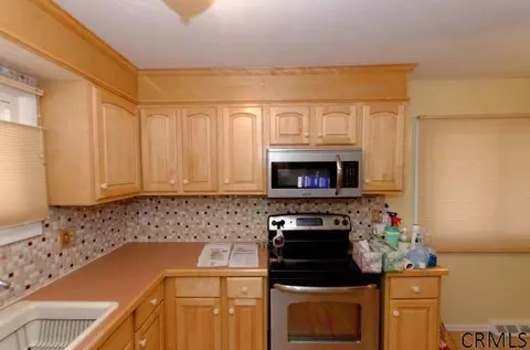 2209 William St, Schenectady, NY 12306 photo 12