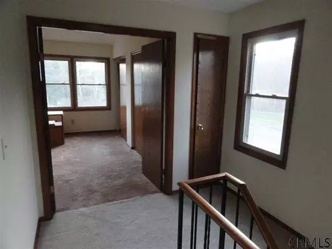 3 Putnam Ct, Clifton Park, NY 12065 photo 12