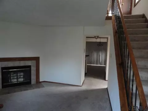 3 Putnam Ct, Clifton Park, NY 12065 photo 6