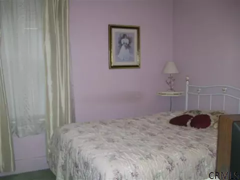 942 Harrison Ave, Schenectady, NY 12306 photo 10