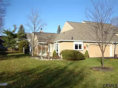17 York Rd, Glenmont, NY 12077 photo 1