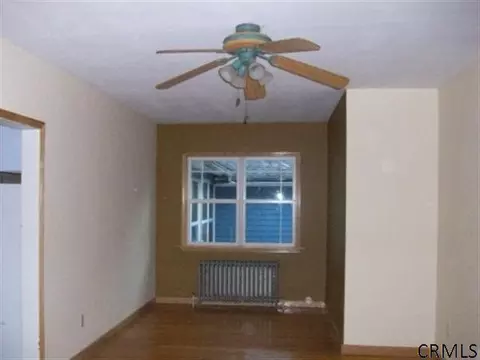1 Bain Dr, Delmar, NY 12054 photo 5