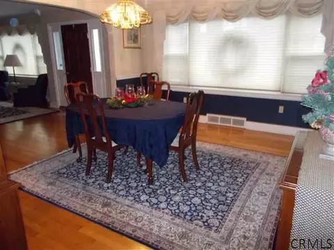 1334 Garner Ave, Schenectady, NY 12309 photo 4