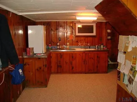 34 Hudson Ave, Delmar, NY 12054 photo 9