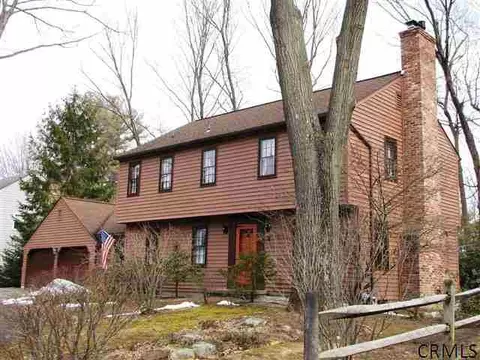 40 E Bayberry Rd, Glenmont, NY 12077 photo 1
