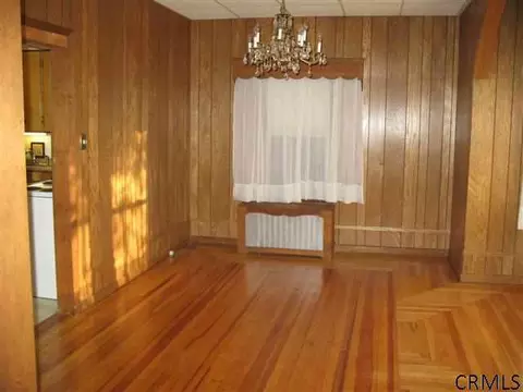 54 Marriott Ave, Schenectady, NY 12304 photo 5