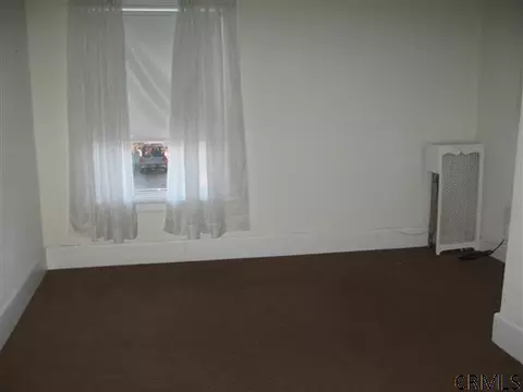 54 Marriott Ave, Schenectady, NY 12304 photo 12