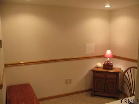 4 Anchor Dr, Waterford, NY 12188 photo 12