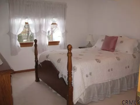 4 Anchor Dr, Waterford, NY 12188 photo 10