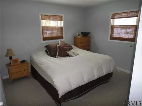 72 Werner Rd, Clifton Park, NY 12065 photo 8