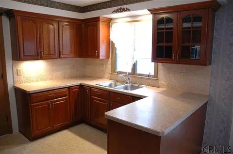 3059 E Lydius St, Guilderland, NY 12084 photo 9