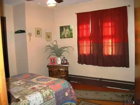 39 Hackett St, Selkirk, NY 12158 photo 8