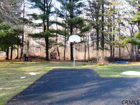 39 Hackett St, Selkirk, NY 12158 photo 14